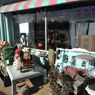 Shop small business Saturday!