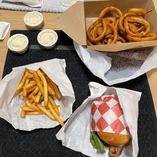 Avocado bacon cheese burger      Onion rings   Fries   Chipotle ranch
