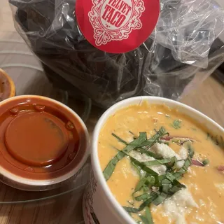 Red curry coconut queso (GF) **