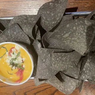 Red curry coconut queso (GF) **