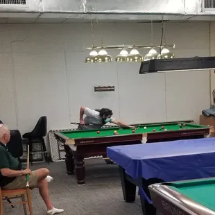 Chinese 8 ball table