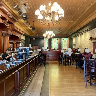 What a beautiful interior