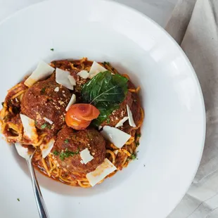 Spaghetti with meat balls