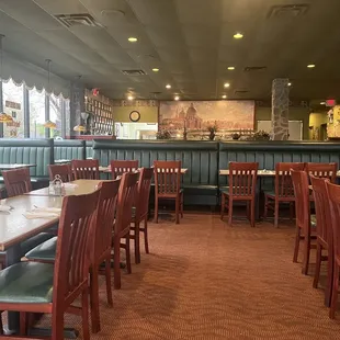 More interior - looking toward kitchen area