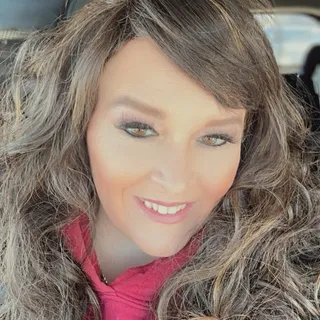 Amanda W.