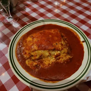 pasta dish, pasta, food