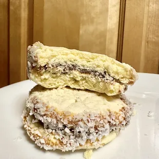 Large Alfajor