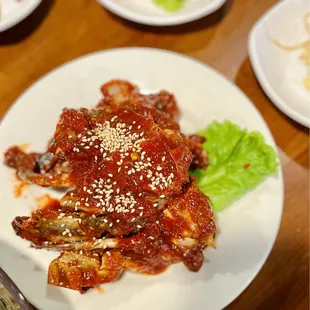 Spicy raw marinated crab