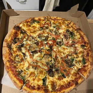 Mediterranean Pizza XL