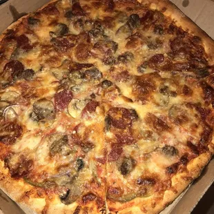 Deluxe pizza