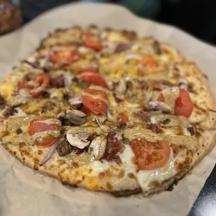 Bacon cheeseburger pizza