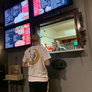 Venice Pizza & Subs