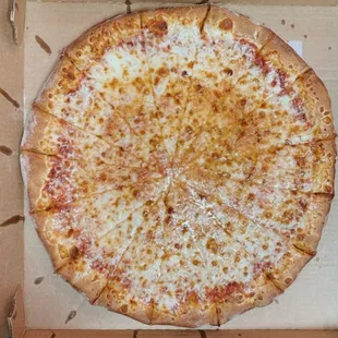 XL Tomato Sauce and Cheese Pizza