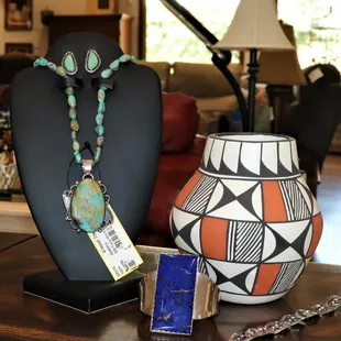 Offering vibrant Southwest jewelry and pottery!