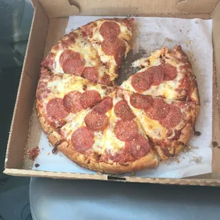 Medium pepperoni extra sauce