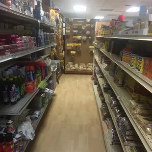 Very nice Mexican grocery store