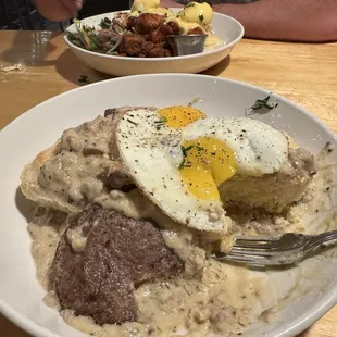 Fried Chicken Benedict