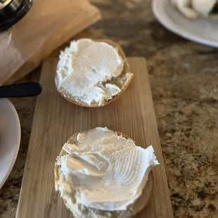 Plain bagel with cream cheese