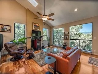 AJ Woodson- RE/MAX Elite