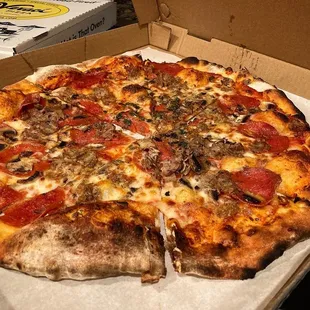 Large Spicy Tony pizza.