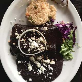Enchiladas De Mole Xiqueno