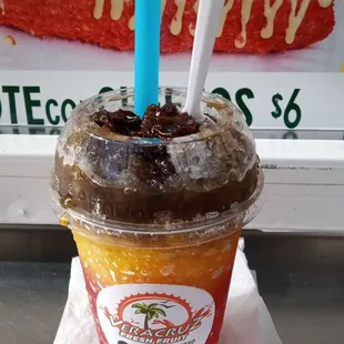 Perfect Raspado fresh from scratch they use the best fruit and the best ice they pay attention to detail and everything is made in house