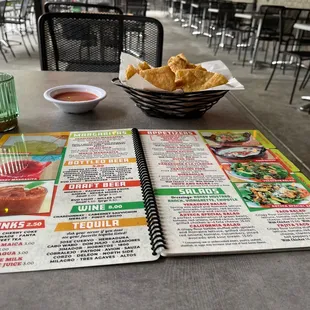 Welcome chips and salsa