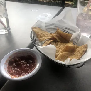 Chips and salsa
