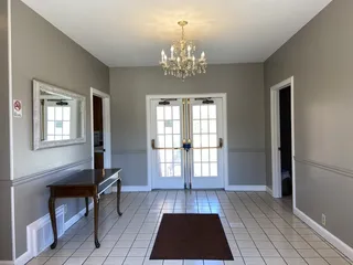 Fontainebleau Clubhouse