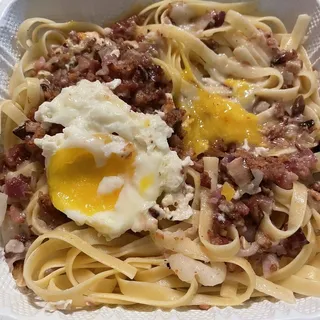 Fettuccine Carbonara