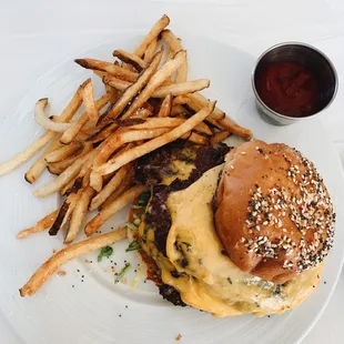 Burger (on happy hour)