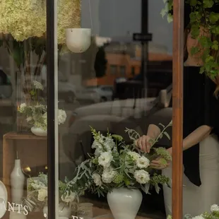 Flowers for walk in and delivery everyday of the week!