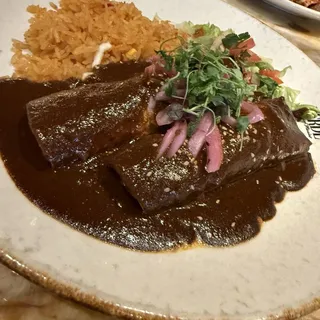 Enchiladas de Mole