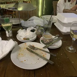 The table looked like this for more than 45 minutes!
