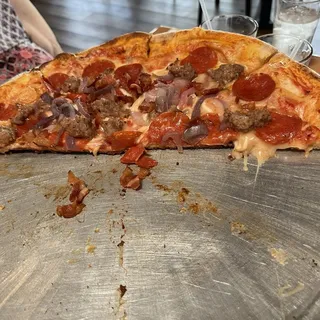 14" Brick Fired Supreme Pizza