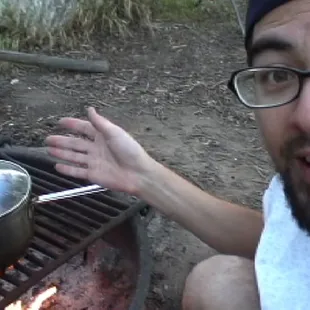 STOKED on the metal grate that comes with all the fire rings. Pot-friendly is good.