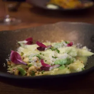 Caramelle, Fava, Hazlenut, course 4 (Delicious, but only about 6 pieces of pasta, so not filling)