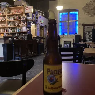 Indoor seating, beer