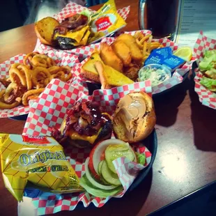 Burgers, Cod, Onion Rings n Nacho's a fantastic first experience Thanks Brooke