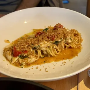 spaghetti, blue crab, tomato broth, brown butter crumb