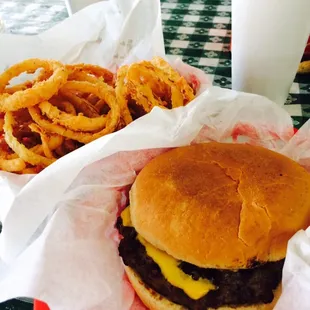 Good burger. Great onion rings  sweet tea  to top it off