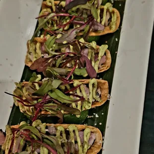 Tuna chalupas