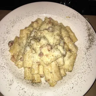 Rigatoni Alla Carbonara