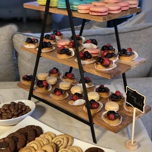 cupcakes, food