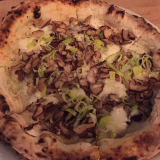 Funghi Pizza