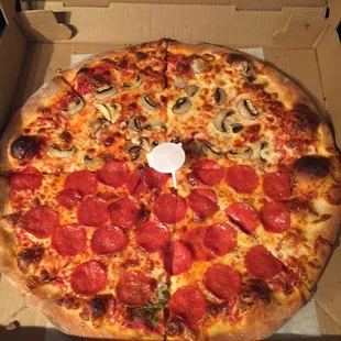 Large pizza, half pepperoni / half mushroom