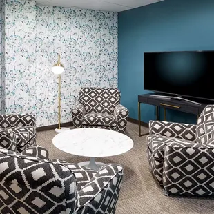 Meeting rooms of various size are available for team meetings or corporate events.