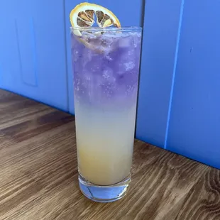 Sparkling Lavender Lemonade