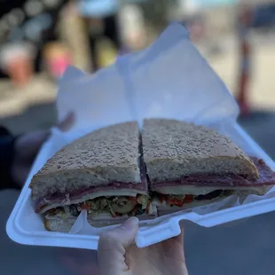 1/2 Muffuletta