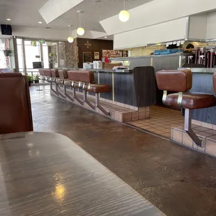 Large dining area. Old school diner feeling that's all Vegan!!